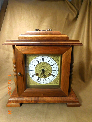 Hermle striking mantel clock - striking,